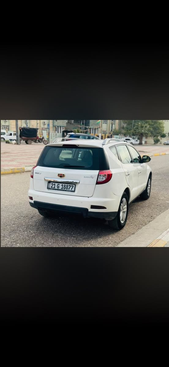 للبیع جيلي امكراند x7  مديل2013
فول مواصفات عده البصمه 
•سنويه لحد 2028 و بأسمنه تحويل وكاله 
•جاملغ خلفي و نص باب صبغ فقط بدون ضربه 
•سعر 75$ بي مجال قليل مکان دیالی خانقین  للاستفسار اکثر ***********  📞
