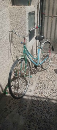 من رخصت الأدمن باسكل للبيع سعر 25 وبي مجال قليل  رقم 07722301605