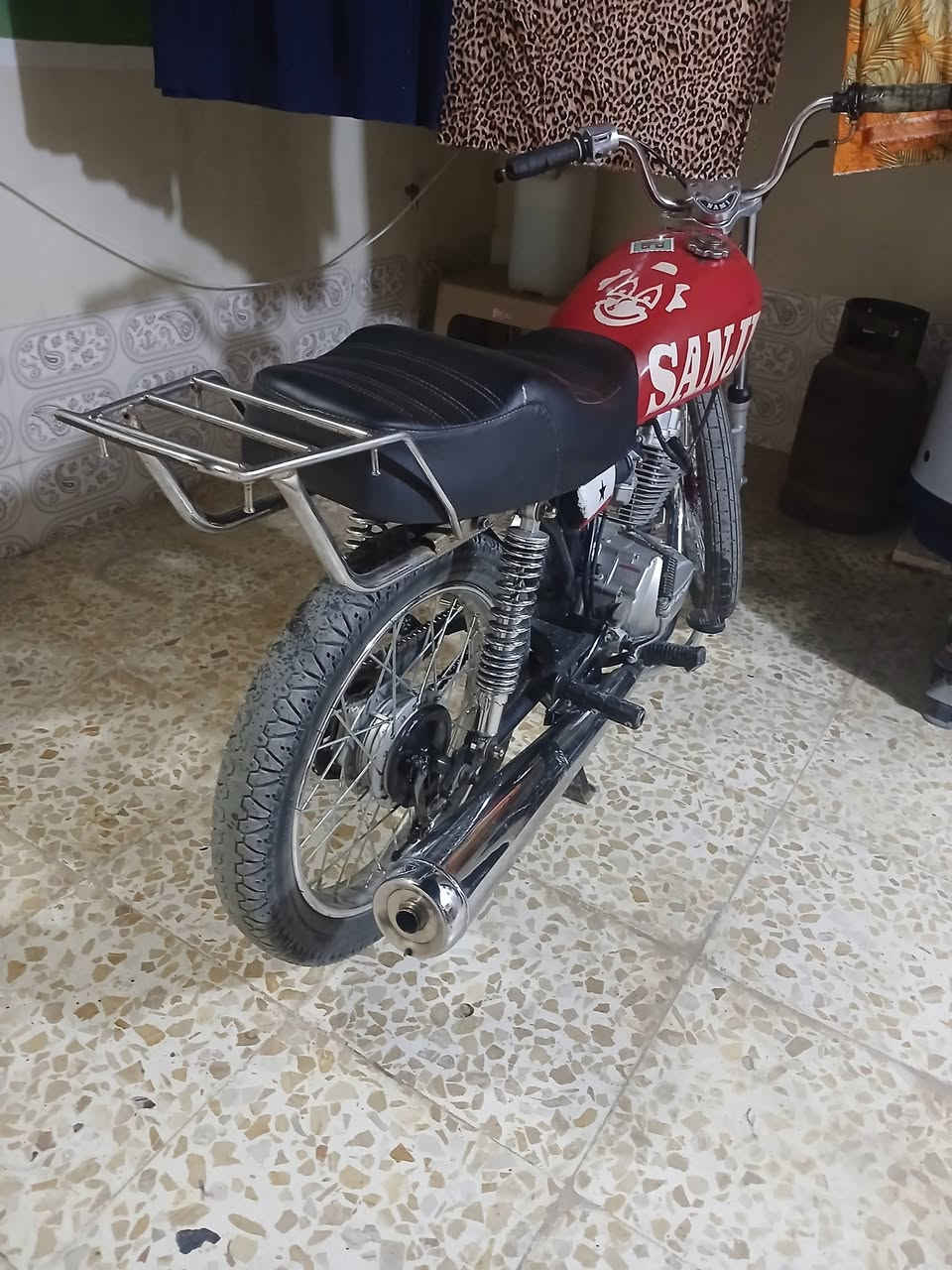 سلام وعليكم
دراجه للبيع كلك محرك انيرجي 
موديل 2014
شاصي  نضيف
ديالى بلدروز السعر 450بيه مجال
رقم .***********
