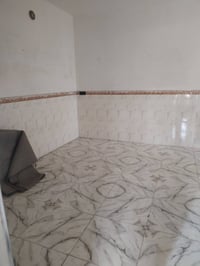 شقة جديدة • طابق ثاني • شعب نهايات شارع