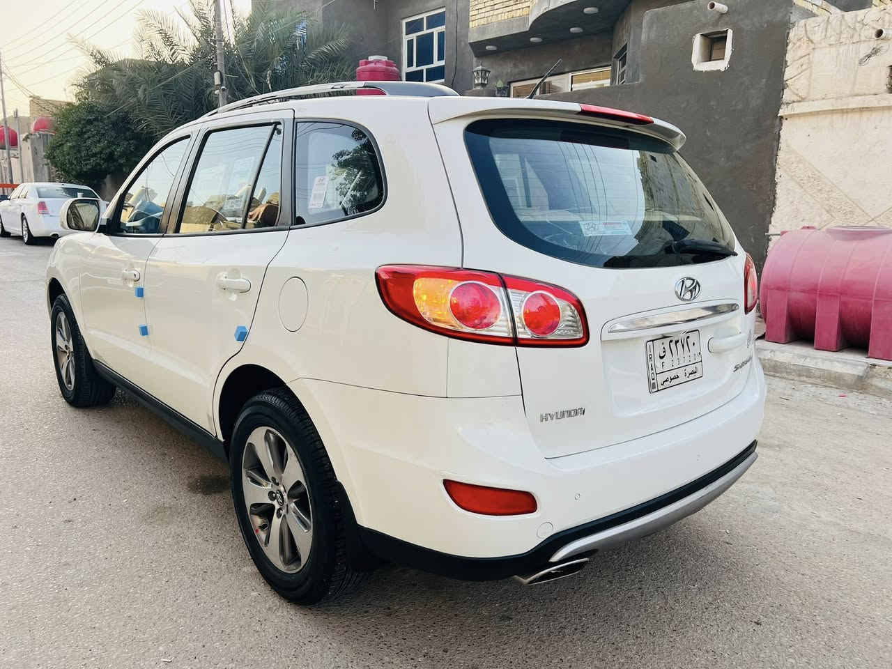 اللهم صل على محمد وال محمد 
السلام عليكم ورحمة الله وبركاته 
الى عشاق المقدس سنتافيا 2012 خليجي فول مواصفات رقم بصره تحويل السياره مكفوله من الضربه والصبغ والتبديل جديده جدا من الداخل والخارج محرك 4 سلندر 2400 دووش مامفتوح شرط بالكارتون جاهزه السياره من كلشي مكينه وكير شرط الفحص حداديه 100/100 تبريد ثلج تدفئه تخم تاير جديد السياره بيه تراي وقياده شرط زيروو مواصفات فتحه سلايد روف.شاشه ايباد كامره دواره. 7 راكب 3قطع تبريد . دواخل بيجي. صاج. حساس خلفي.مرايه شفط اشاره بالمرايه. لاقط. تحكم بالستيرن. لد نهاري. ويل كب كروم 18 … مكان السياره الناصرية السعر 138 للاستفسار ***********
