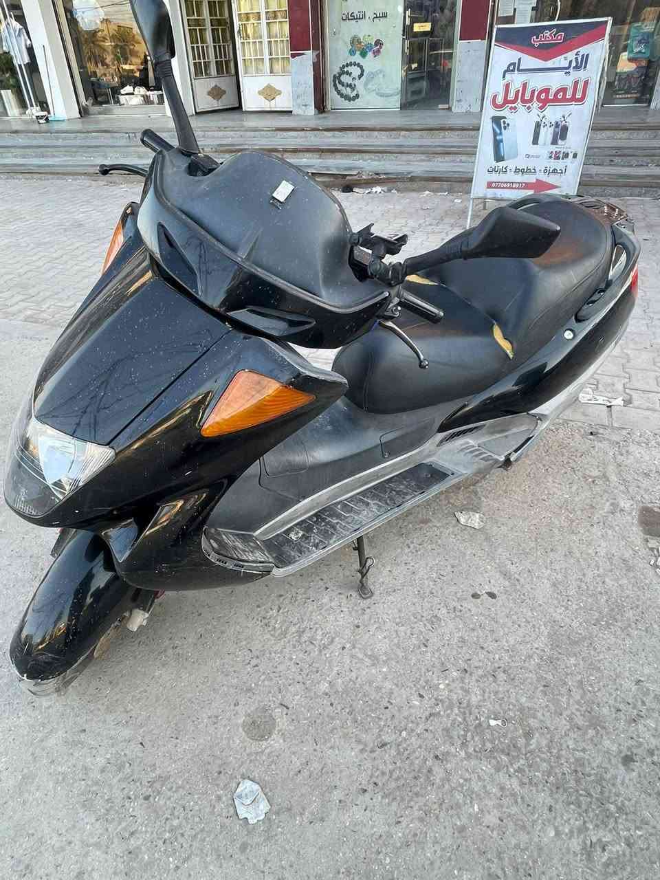 السلام عليكم دراجه فور سايد
دراجه مكفوله
ستاند كهربائي
كهربائيات شغالة
حساسات شغاله
نقصها خرز مال كلج فقط
السعر 750 وبيها مجال بسيط
عنوان بغداد بلديات قرب ساحه الحمزة
للاسفتسار 
***********
