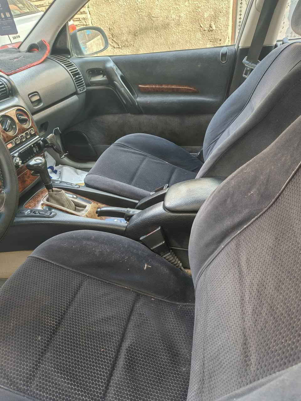 السلام عليكم
أوبل بزون للبيع موديل ١٩٩٨ سياره نظيفه جدا من تخم تاير وباتري جديد وصدر أمامي وخلفي جديد مع مجمع ستيرن . محرك ونجي 💪 كهربا:يات كله شغاله سياره سنتر لوك مع تدفءه شغاله تبريد كمبريسر عاطل فقط سياره باسمي السعر (٥٥) وبيه مجال قليل رقم بغداد 
موقع السياره بغداد الجديده رقم موبايل ***********
