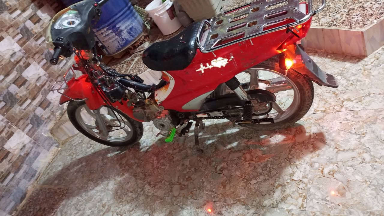 سرفيز للبيع مكينه مكفوله 
كهربائية شغاله نكره سلف 
دشبول جديد بك لايت جديد
درع موجود باتري جديد
ماطور جاهز حته درعه موجود
السعر 450 وبي مجال 
الاتصال ***********
***********
