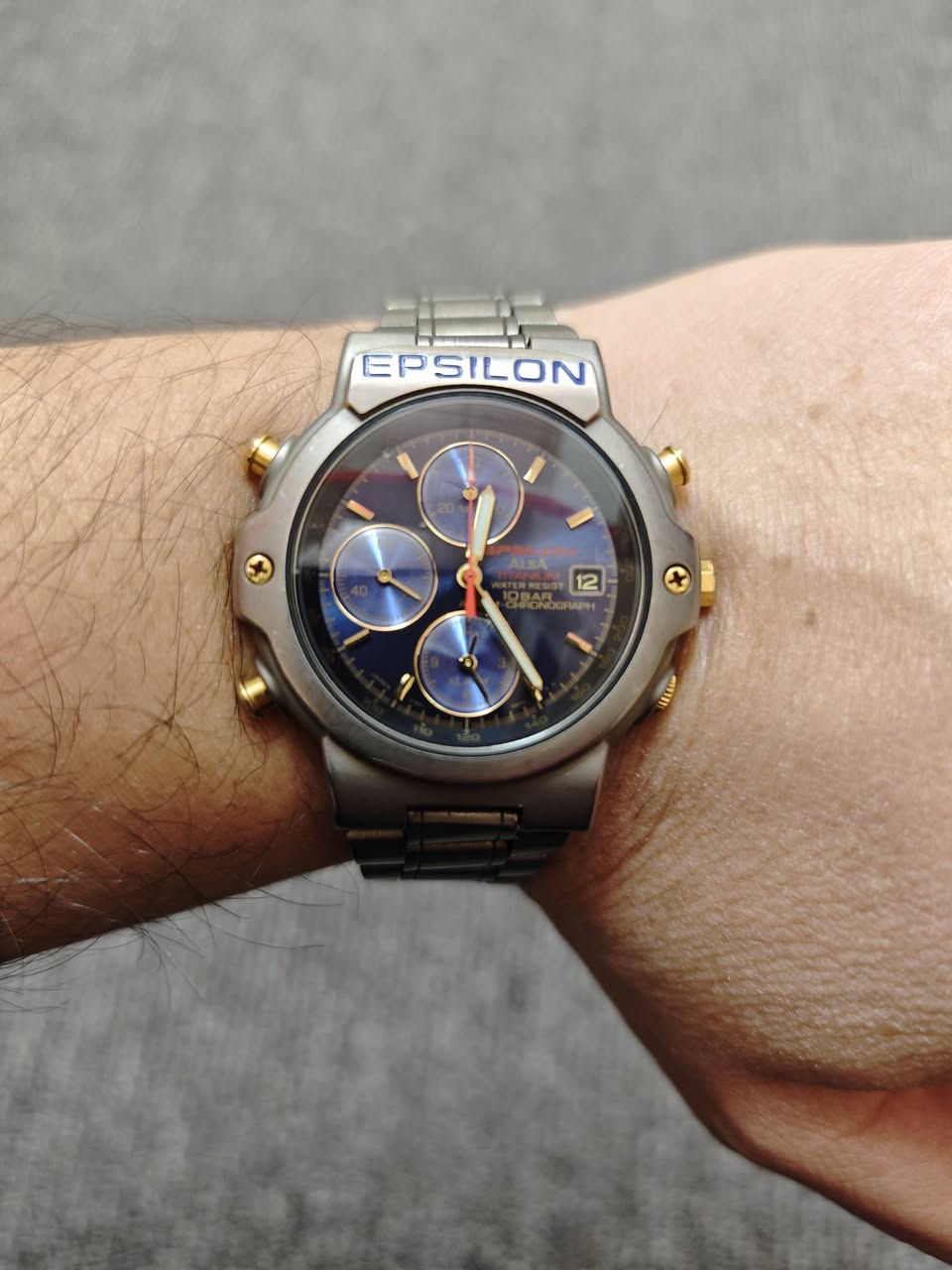 سلام علیکم. 
ساعە البا من سایکو یابانی اصلی للبیع. جرس. تیتانیوم بالكامل. كرونوكراف. منفذ یومی. باتری. فنتج قدیم. شغال مضبوط. سیر یرهم علی اید وسط او ناعم. سعر 85 الف.


**إذا كنت صاحب هذا الإعلان وتريد حذفه لأي سبب، رجاءا أرسل رسالة إلى الدعم الفني**