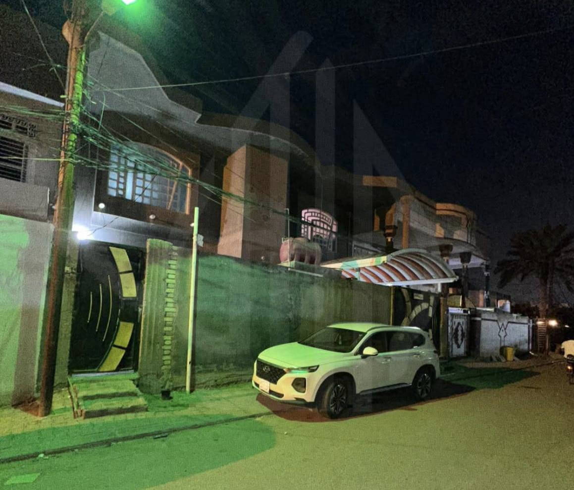 عقار للبيع مساحه 260متر بناء 2015 في حي المكرمة منطقة 9قرب سوق المسقف خلف مكتب الرشيد بناء درجه اولى طابقين السعر380مع المجال مراجعة مكتب أنوار المكرمة أو الاتصال على الرقم التالي
***********
@
