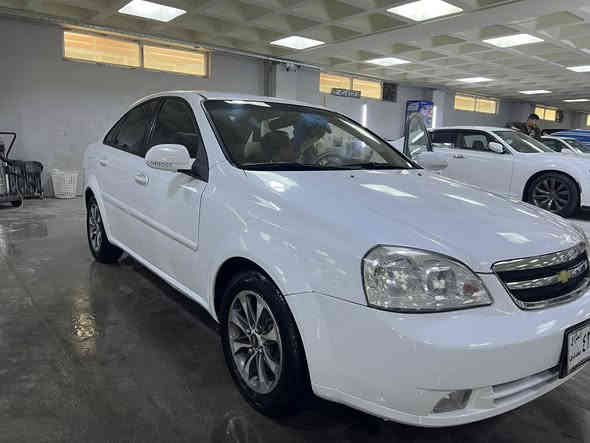 اوبترا موديل ٢٠١٢ رقم بغداد قستةكان بةشةرتي حاسيبواواليات گيرتوماتيك  يك پارجي بوياخةبي ناوكردن ١٧٧ هةزارروشتوة مكينةي بةشةرت جوارتاي تازه  سدري لوك تازه داكيراوه   دعامي بؤدعامي بةشةرت  سعري ٥٦ كلا معملة
ناونيشان كةلار 
***********
