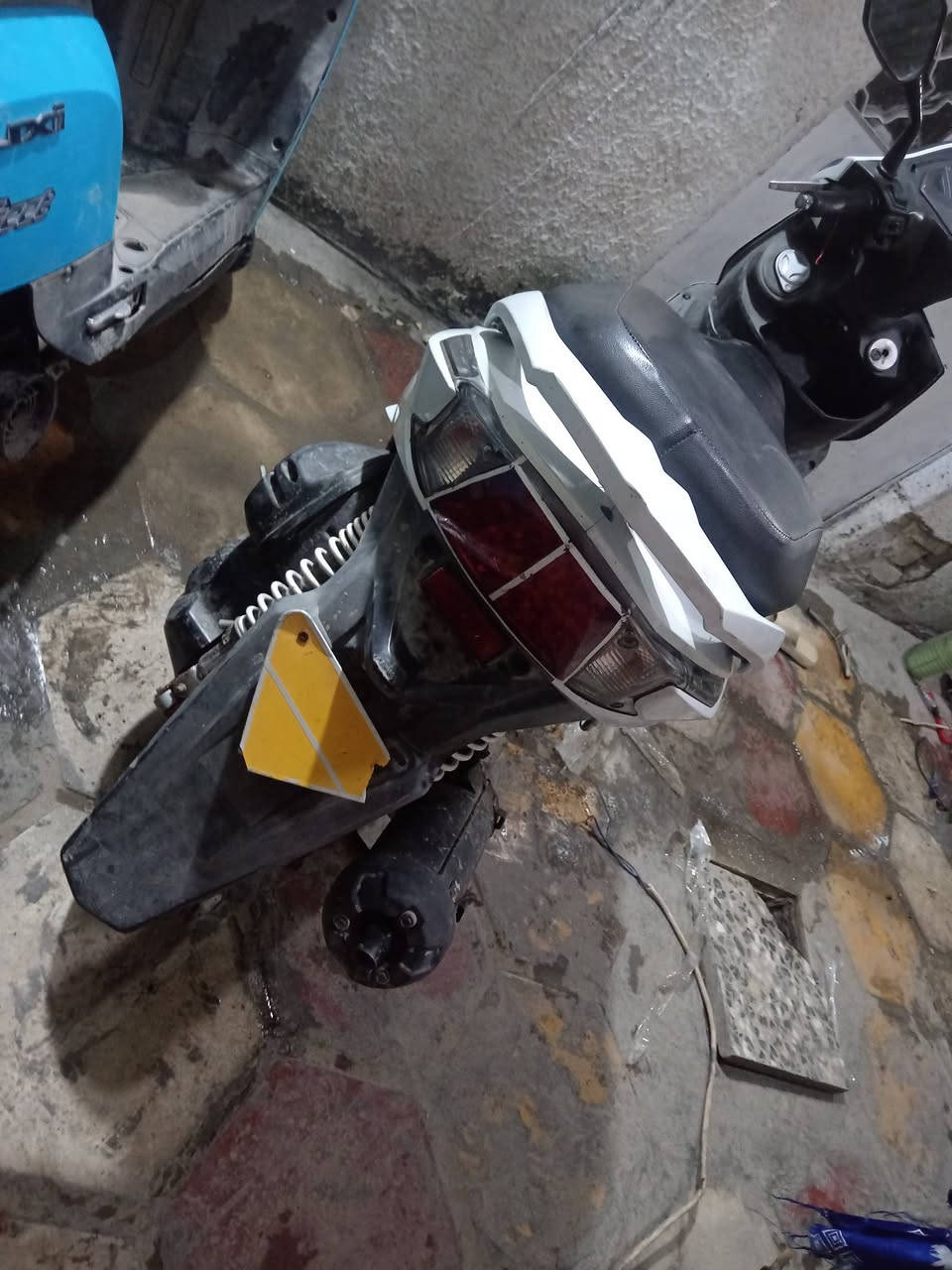 البيع سكنس نوزل قفل قفل قفل 450بغداد بلديات ***********
