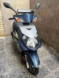 للبيت دراجة سكنس فحل  للتواصل على هذا الرقم 07704980895