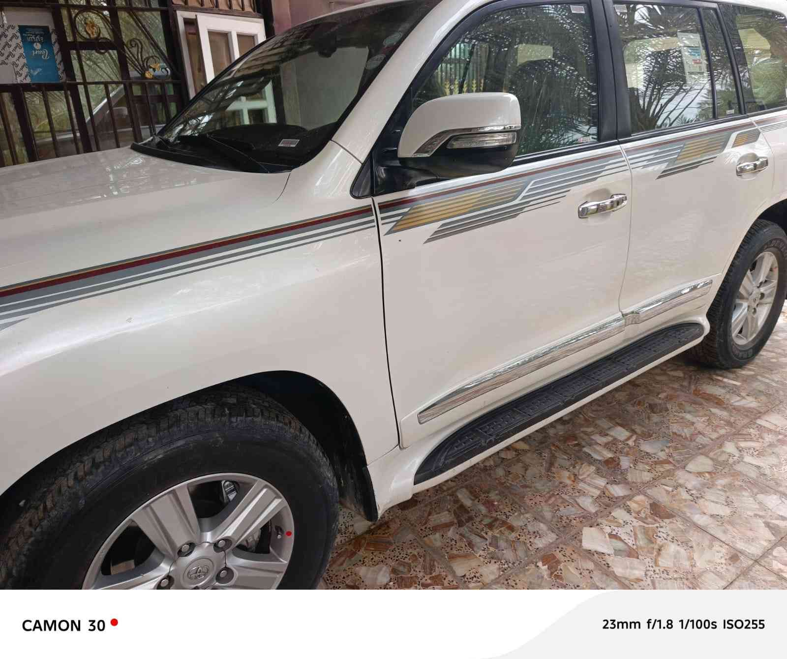 سلام عليكم عندي سياره البيع لاندكروز موديل 2013 رقم بغداد سنويه جديده تحويل مباشر سياره  فول موصفات 6 سلندر عنوان ديوانيه   ولشراي يتصل على رقم ‏‪***********‬‏ سياره جديده وحلوه مكفول 375 بيه مجال شراي بخير وتدلل‏‪
‏‪***********‬‏📱 هذا رقمي واتساب
