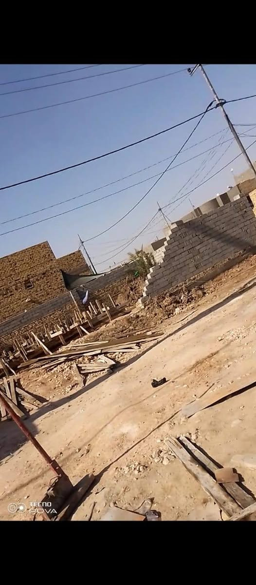 سلام عليكم بيت طابو زراعي مرقم بلدية بية معاملة تطويب بسم صاحب دار مساحة ٢٠٥ ركن شوارع ١٠.متر سعر مناسب بناء جديد كونكريت سقف اورباط قريب شارع نجف ديوانية ***********.***********..ركن واجه ١٠.متر. نزال ٢١. ***********. سعر مناسب ٩٠.بي مجال.. تفاصيل بالفديو كاملة من مراحل البناء
. كل تفاصيل ذاكرها بالفديو. تجي تشوف احسن من صور. تحياتي الكم. والله يحفظكم جميعآ
