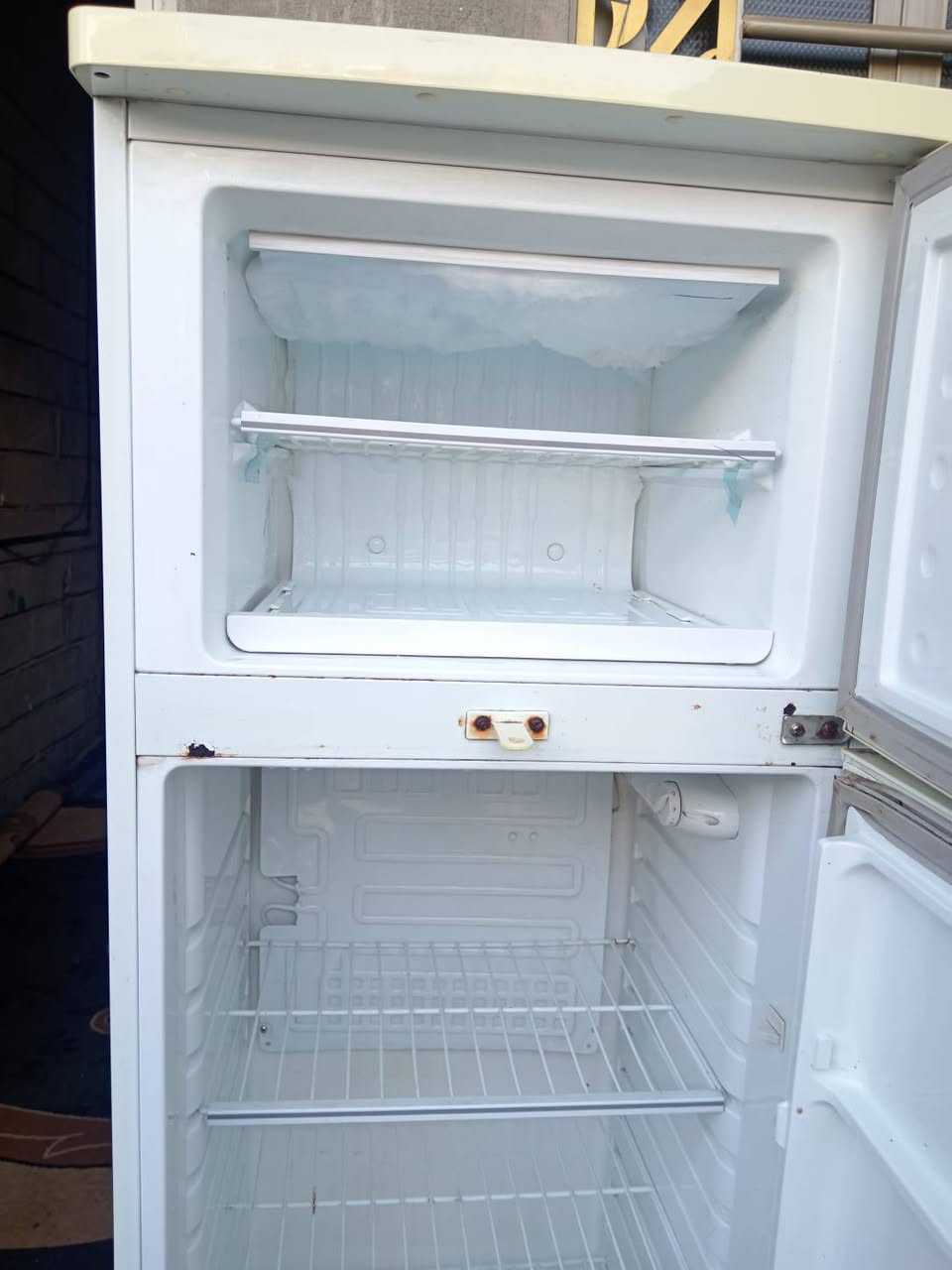 ثلاجه هيتاشي شغاله نضافه فول ل سعر 175 وبيها مجال لل ستفسار يرجئ مراسله الصفحه


**إذا كنت صاحب هذا الإعلان وتريد حذفه لأي سبب، رجاءا أرسل رسالة إلى الدعم الفني**