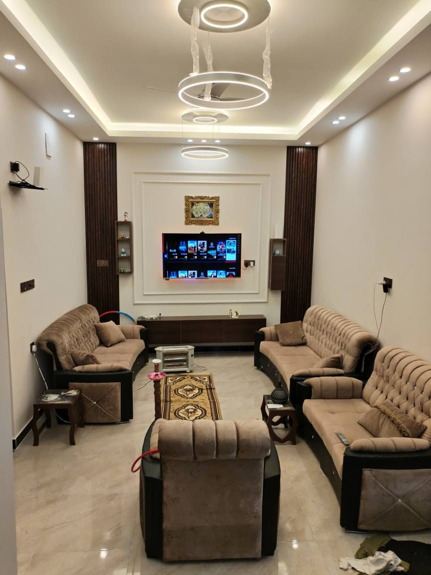 السلام عليكم
بيت جديد درجة أولى

موقع ممتاز في وسط البصرة

مناوي لجم خلف المطحنه ومستشفى ومدارس الفرهيدي

 ثاني شارع يبعد عن الشارع الرئيسي اقل ١٠٠ متر

منطقه حالياً قيد العمل تبليط وخدمات

بيت جاهز مجهز من كل شي

عوزه فقط صبغ واجهة

بناء طابوق

الصور واضحة

شرط كل شي بي درجة من أبواب تفصال صاج

من ابواب المنيوم كلها مقطع ٥٧

حديد كلها تفصال هندسي ٤ملم

سقيفه درجة أولى

ارضيه بورسلان

تاسيس ماء تركي خلاطات دفن تركي

مجاري درجة أولى 

كهرباء دفن كلها الفنار سعودي مع ايرث 

لدات كلها بريطاني مو منا مشريهن

ثريات مع البيت

مراوح ذكيه مع البيت عدد ٤

سبالت ٥ مع البيت كلهن ع الفحص

٢ طخم قنفات مع البيت واضح بالصور

مساحة ١٦٠ متر

واجهة10 نزال 16

طابق واحد عالي عن الشارع

غرفه عدد٢

الكبيره 5.25x4 مع حمام سويت

الصغيره 4x4

استقبال 5x4

صاله كبيره ع عرض البيت

مطبخ 5.25x4

 حمام مشترك داخلي 1.25x2.60

حمام خارجي مشترك ايضاً

درج مرمر محجر تركي

طرمة 7x3

جزامة خارجية واضحة

مخززن قناني غاز خارجية دفن

ماطور ماء ايطالي + ٢ تانكي اسأله + حلو 

خط انترنت دفن

كامرات مراقبه دفن

كهرباء ثري فيز

مي ٤ خطوط حار بارد حلو مباشر

حمامات مطبخ سيراميك

حتى بيتونه مسويها جبس وبيها ثريه

نقاط سمارت ذكيه تحكم في الاناره حسب التوقيت

سمارت للتلفزيون تحكم اطفاء وتشغيل صوتي

اليكسا مع البيت

وبعد هواي تفاصيل

البيت صبغ جوتن ملبوخ ومسحوب معجون كل البيت

مع البيت معارض بلازمه عدد ٢

رقمي *********** للتواصل
السعر ٢٠٥

طابو زراعي عراقي وكاله محكمه

قريب ع مول الخوره ٥ دقيقه مشي
