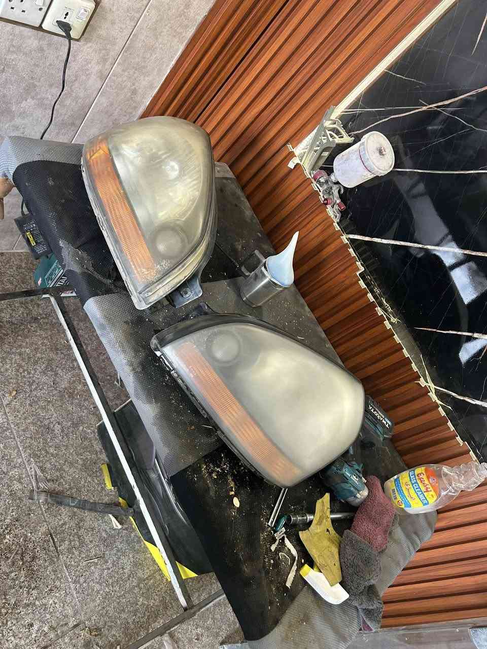 🔥🔥🔥✅((((ورشة متنقله تجيكً لباب البيت ))))
تبديل الوان وتصليح احزمة الامان وتصليح فايبر كلاس تطبيك دعاميات موقعي تغليف حراري و خياط ستيرن عمل يدوي على وضع الشركة اجيك لباب البيت وهذا تصوير جزء من عملي 
 داخل بغداد اتصل وادلل ***********
