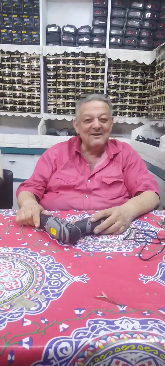 بص على المقلوب
التعديل كما يجب أن يكون


**إذا كنت صاحب هذا الإعلان وتريد حذفه لأي سبب، رجاءا أرسل رسالة إلى الدعم الفني**