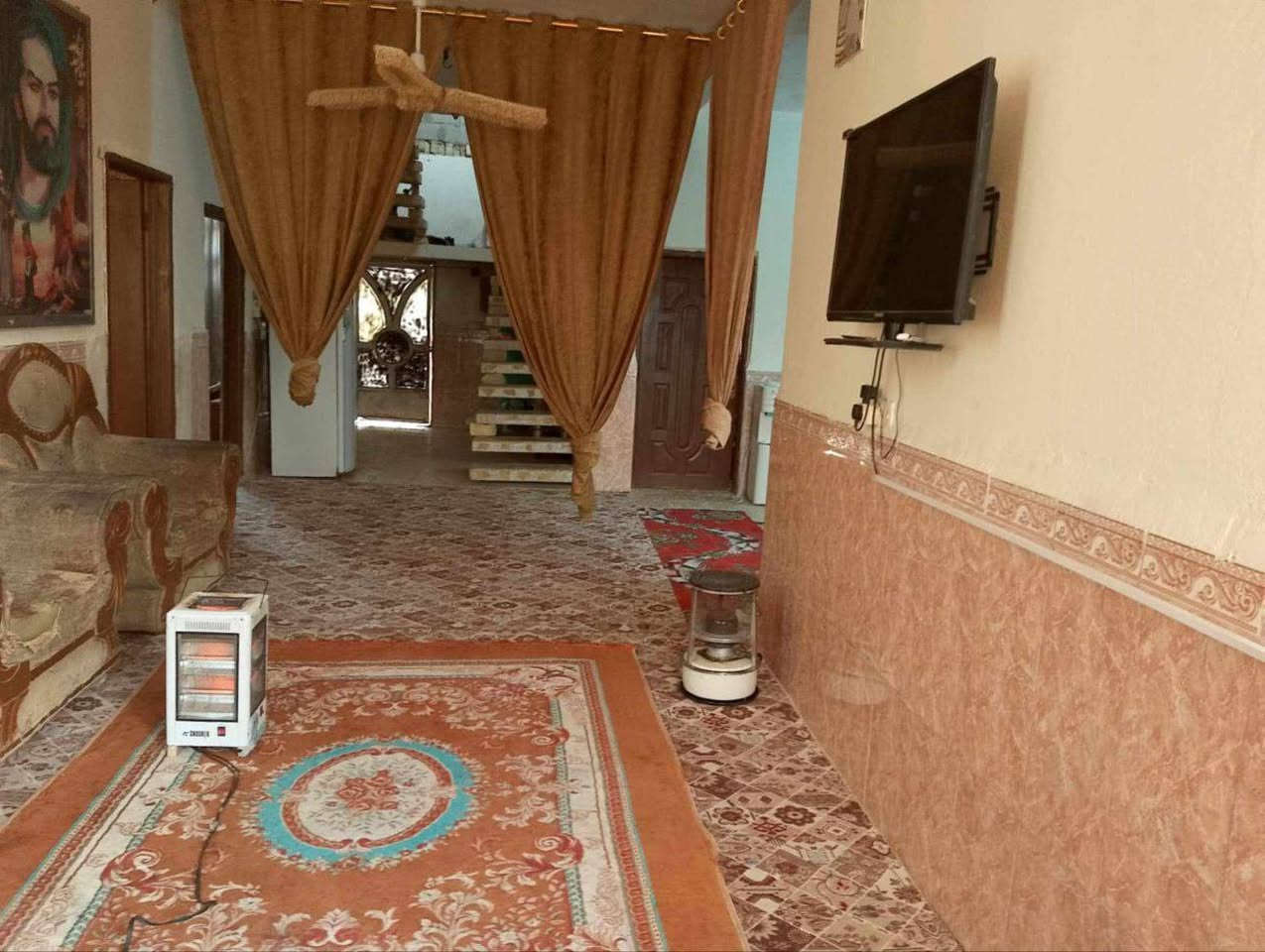 بيت مساحة 250 طابو زراعي مكان على طريق السلط حلوو مرتب سعره 45 وبيه شراي حياك الله بخدمتك  مجال الاستفسار (***********) قاسم (***********) ابو قاسم
