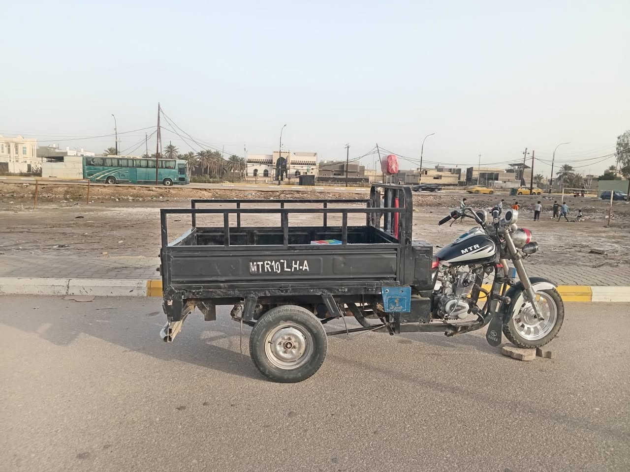 للبيع أوراق اصليه مديل 13 كهربايات شغاله نكره سلف مكينه نضيفه ناعمه ما مفتوحه اشاير شغاله
شاصي مكفول بدي نضيف تايرات جوبلس
السعر تصل على رقم الموبايل *********** 👉👉
