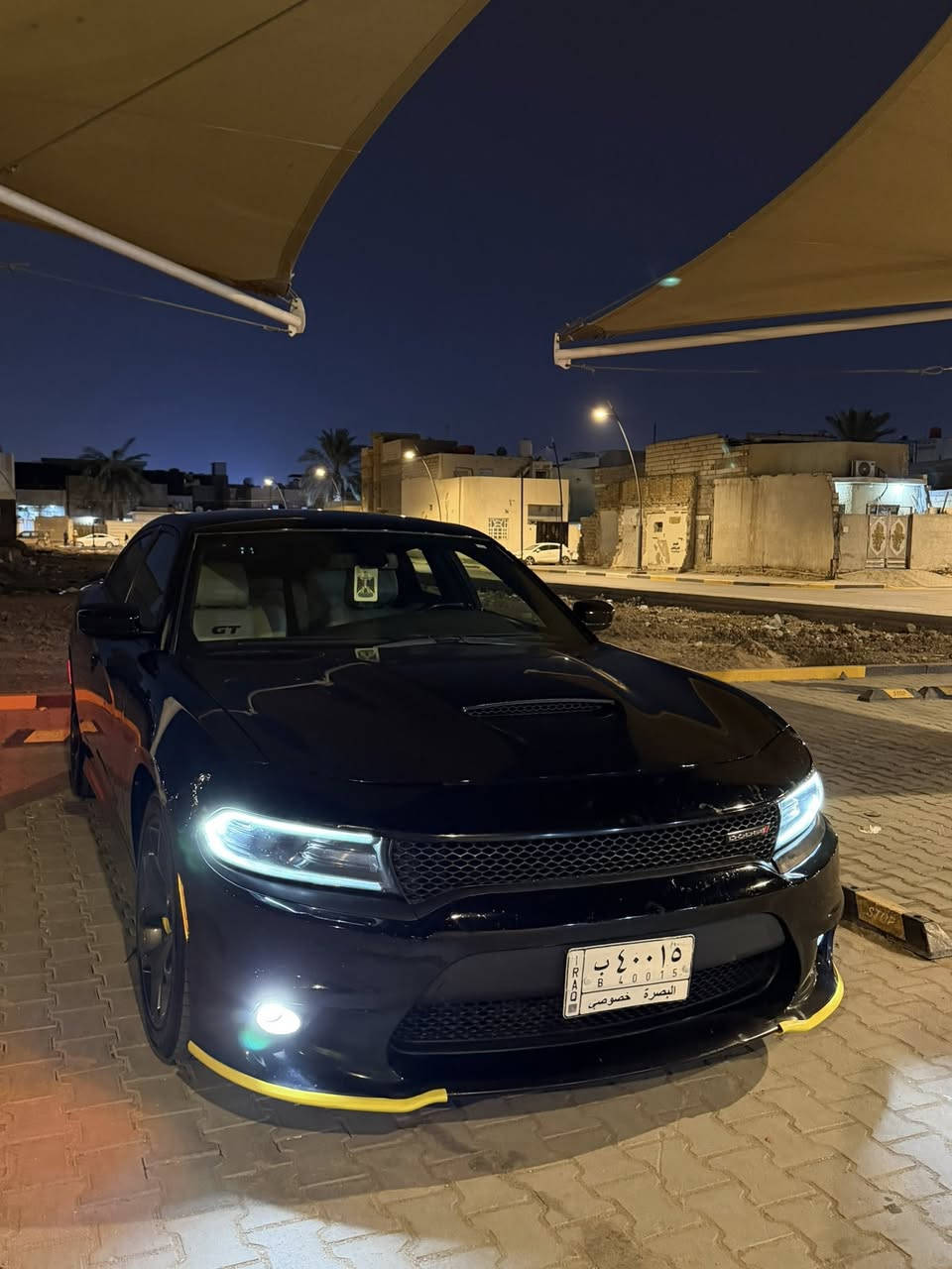 السلام عليكم
دوج جارجر GT 2019 
مواصفات السيارة :•
(1) محرك 6 سلندر  3600 
(2) تو ويل 
(3) شاشة الجبيرة + شفتات ستيرن 
(4) كامرا خلفية + حساسات خلفية +       هيترات بالمري 
(5) كشنات حضن + كشنات جلد بيجي + كشنات امامية كهرباء 
(6) سستم صوت ALBiNE
(7) انظمة قيادة  Sport + super track
(8) ويل كب 20 بلاد 
(9) تشغيل عن بعد 

وبعد بيه مواصفات السيارة وارد امريكي حادثه دعامية الخلفية فقط وبارد بل جاملغ الامامي ضربته بل بصره وبارد فقط على كد شبر  والدعامية نفسه راجعه شغل درجة اولى مكاني البصرة السعر 243 للاستفسار 
***********
