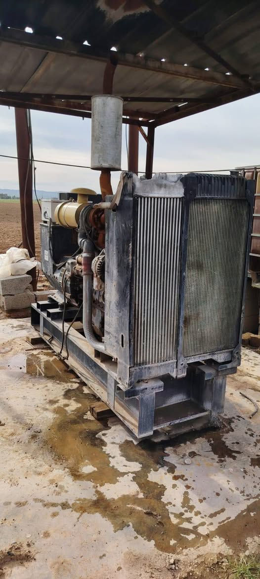 مولیدە کەمیس 6 پستۆن پەمپ گەورە 85 کەیفی بۆرد ئەلیکترۆنی خاوێن و بێ کێشە ***********
