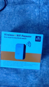 مقوي شبكة • الكترونيات