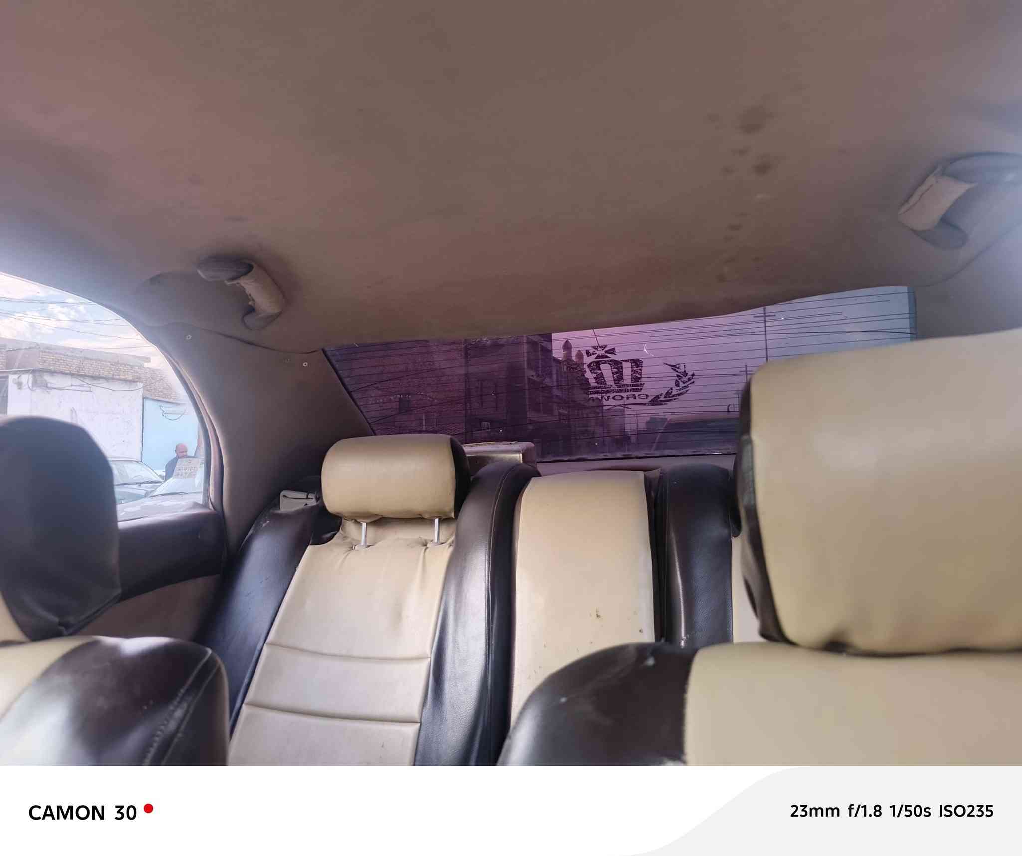 @إشارة  الجميع السلام عليكم بطه للبيع ومراوس حسب القناعه مكفوله من الكص والنقل الجثه والعيب الشرعي رقم نجف الماني سنويه لل28 سياره صبغ جديد بعده مامبولشه ضربه بيه بل جنطه مكينه وكير مكفولات 2500حداديه 70بل100مكان السياره نجف سعر 38وبيه مجال بسيط ***********
