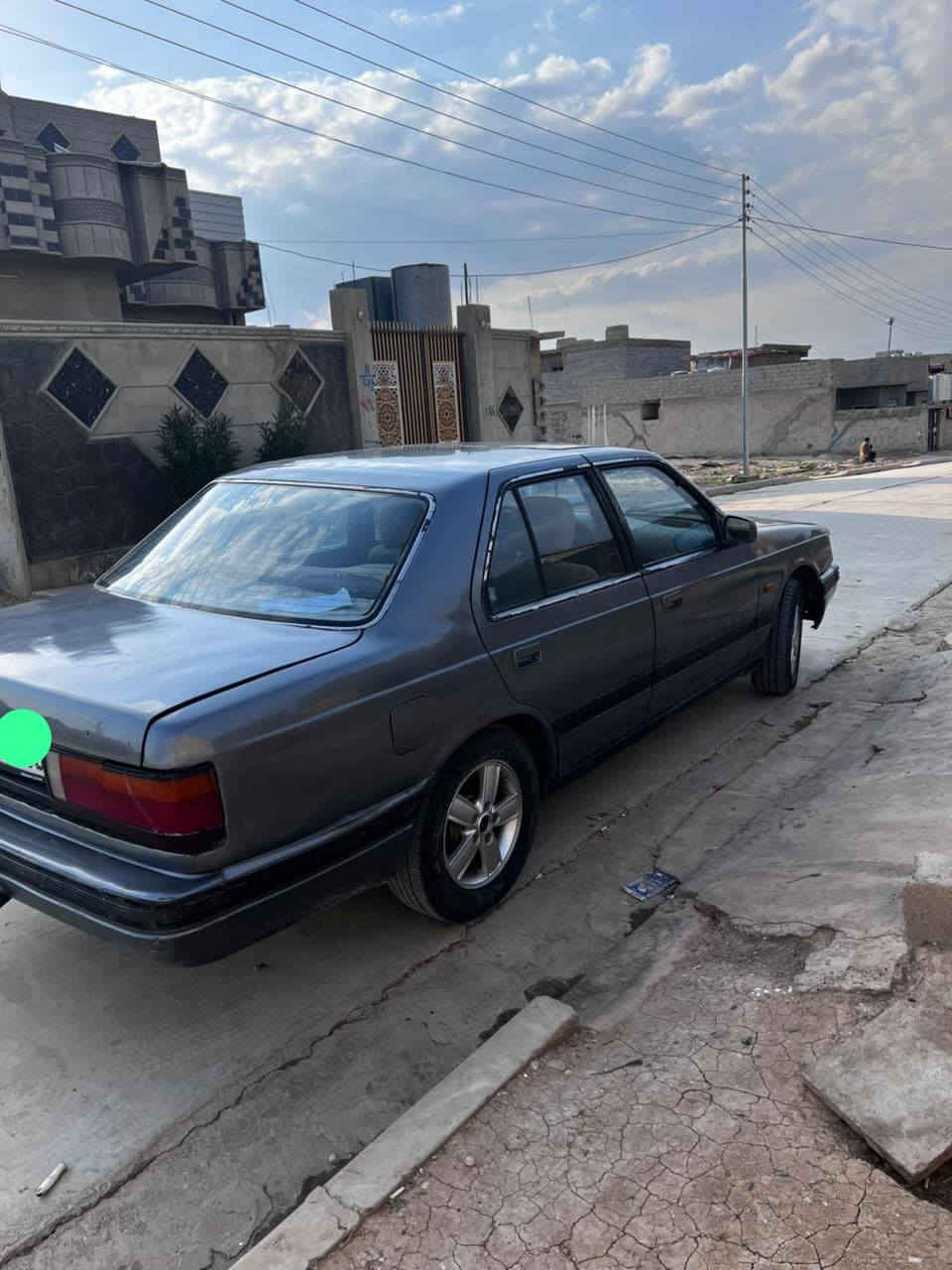 اسلام عليكم مازدا للبيع رقم نينوى مصطره بسمي سعرها 28ترهم مراوس حسب القناعة سياره جاهزه من كلشي مطوزه جماليه ***********
