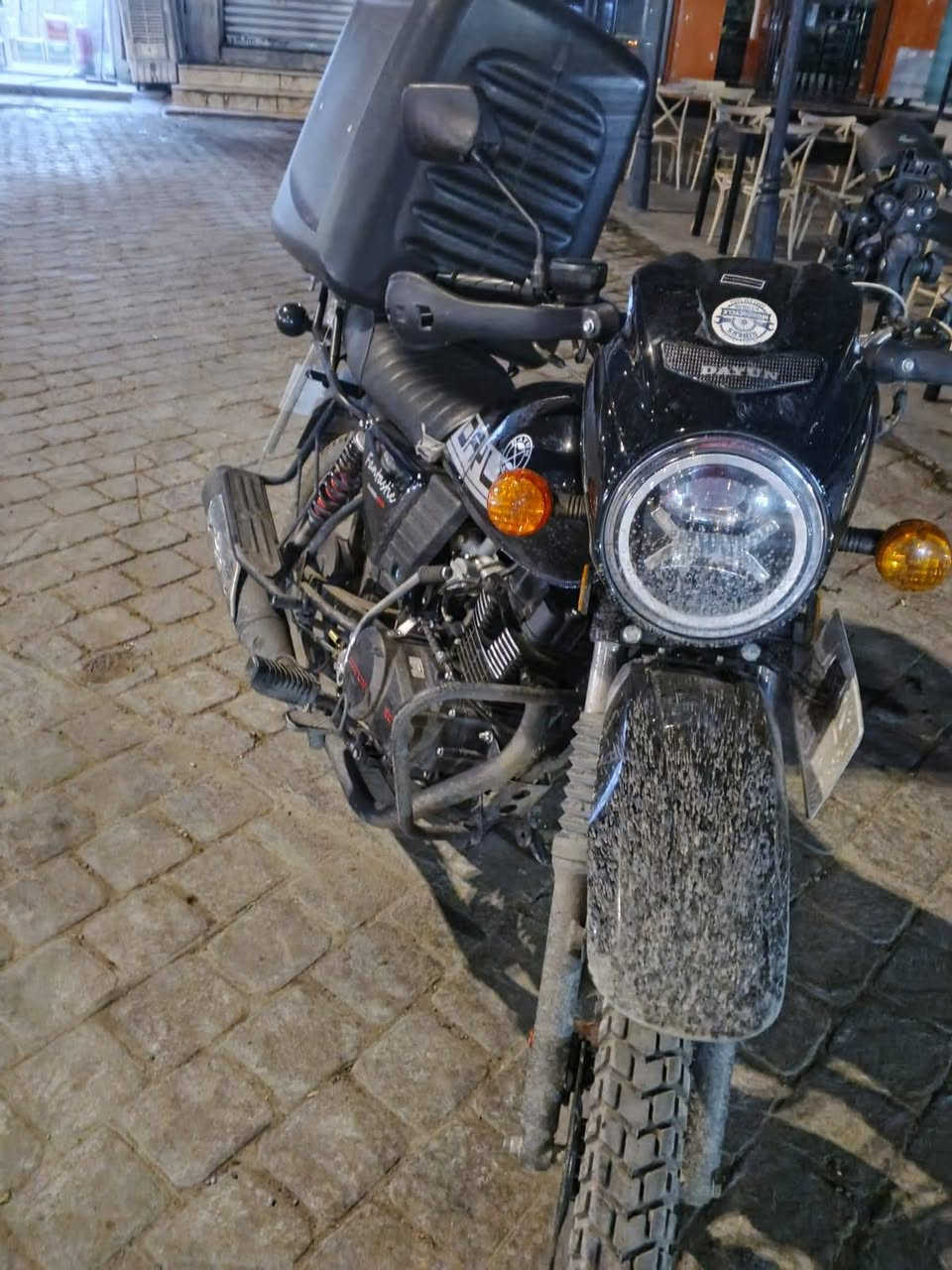 سلام عليكم دايوان جبلي للبيع
لاون اسود صالها شهر من نازله للشارع موديل 2025 رقم اربيل  تحويل ثاني يوم مكفوله كفاله عامه سعرها مليونين 750 وبيها مجال شي قليل مكاني بغداد كماليه 
الاستفسار الاتصال مامتواجد على الفيسبوك 
***********
