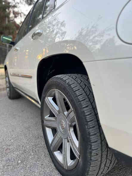 [٢٢‏/١١، ٧:٣٦ م] معرض RB: کــــــــوردی :ٓ 

کادیلاک / Cadilack 
مۆدێل / 2015 خلیجی 

کلین ، بێ سبووغ 
چەند جێگایک pdr 
بێ ژوورێ ، بێ ئێڕباگ 

مەکینە{ V8  ، 6,2 } 
ڕەقەم هەولێر سەنەوی نوێ 
ڕۆیشتن ( 130,000 km )

مواسفات platinum فوول
هەتا دۆسەش کارەبایی 
*********** what app 

نـــــــرخ ( 32000 $ )
[٢٢‏/١١، ٧:٣٧ م] معرض RB: عربي// 

كاديلاك /  Cadillac 
موديل/  ٢٠١٥ خليجي 

كلين ، بدون صبغ 
عندة pdr  

بدون دواخل ، بدون ايرباك 

محرك ( ٦.٢ و v.8 ) 

رقم أربيل سنوية جديد 

١٣٠ ألف كم ماشي 

مواصفات فول حتى الدوسة كهربائي  
Platinum 

سعر/( $ ٣٢٠٠٠ )
*********** what app أربيل
