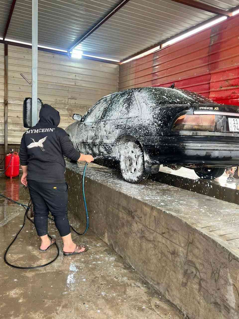 دايو برنس رقم دولي
موديل1994
سنويه لل27 
تايرات جدد
كير ومحرك شرط
شاشه ايباد اصليه 
بطاين باب مبدله مال سايبه
هزه بهذا  الشهر انتهت 
شرط التحويل مباشر صلاح الدين العلم ***********
