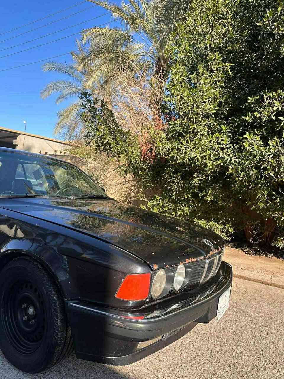 ‏BMW 735i ✈️
رقم ديالى شبه مميز سنوية 2027 
بلادية بدون صبغ 
لايت زينون عالي ثلجي ناصي شمسي 
السماعات دمام +مظخم صوت 
كهربائيات على البلاد بدون زلغ بدون اي چتلل 
صدر امامي خلفي جديد تخم تاير جديد منظومة مي جديد منظومة بانزين داينمو تخم بلكات تخم نوزلات كلة جديد 
داخل نظافة 90‎%‎ 
كلشي بيهة شغال 
السعر 34 وبيهة مجال 
ديالى/بعقوبة


**إذا كنت صاحب هذا الإعلان وتريد حذفه لأي سبب، رجاءا أرسل رسالة إلى الدعم الفني**