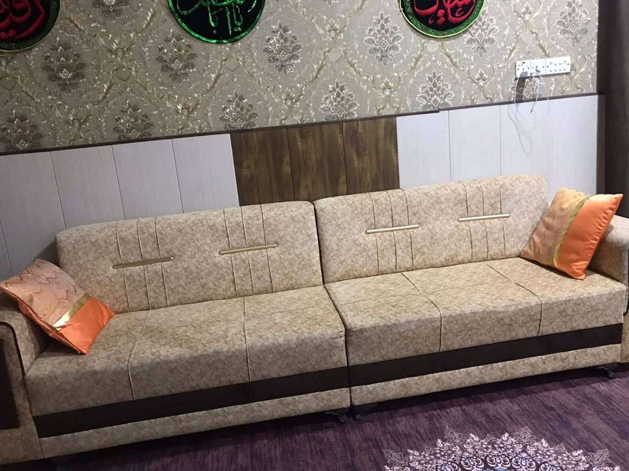 ديوان للبيع الوردي عشر نفرات ب٢٥٠
والثاني ٣٥٠
والبرده هي والتاج مالته اخت الجديده صارت عليه ١٢٥ ابيع ٧٥


**إذا كنت صاحب هذا الإعلان وتريد حذفه لأي سبب، رجاءا أرسل رسالة إلى الدعم الفني**