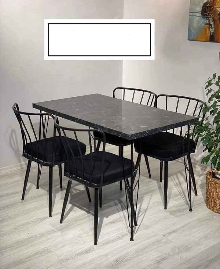 ميز طعام ٤كراسي  طول ١١٠ العرض ٨٠  
#السعر 125 مع التوصيل بلاد رز, ديالى


**إذا كنت صاحب هذا الإعلان وتريد حذفه لأي سبب، رجاءا أرسل رسالة إلى الدعم الفني**