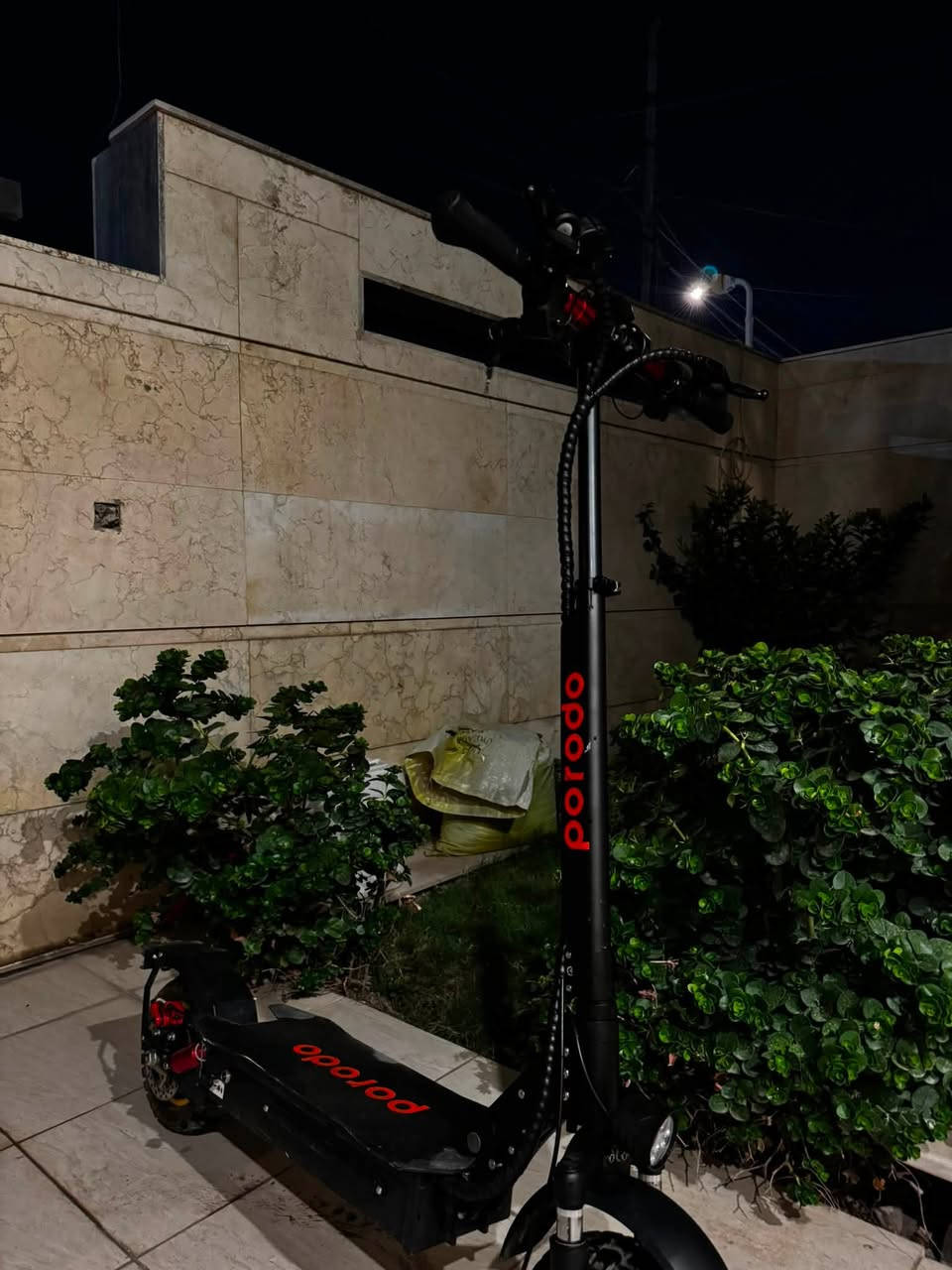 سكوتر ماركة porodo
سرعة 45 كيلو متر بلساعه 
جبلي 
سعره 900 الف دينار عراقي 
للاستفسار 

***********
