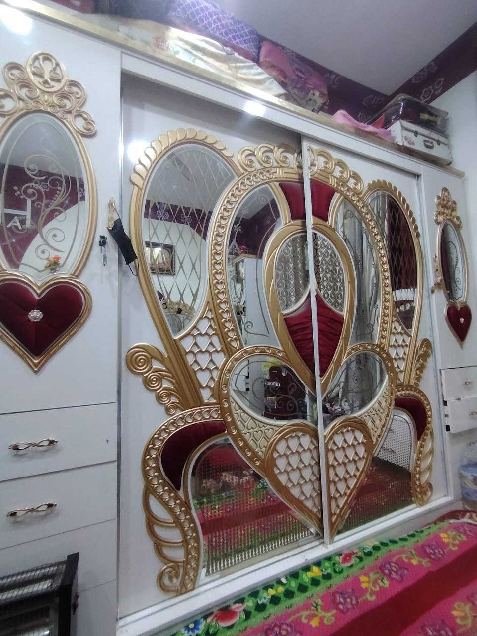 غرفه اخشاب تركي للبيع
٩ قطع
٩٠٠ الف بيه مجال
*********** للتواصل
