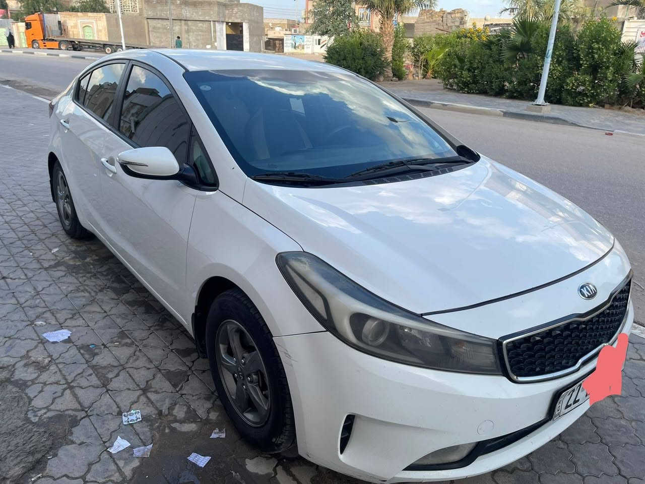 للبيع كيا سيراتو 2018 خليجي كفاله  محرك 2000 خير من الله السياره تحكم ستيرن شاشة وباقي المواصفات معروفة وبيها تخم تاير هسه شاده
السعر 145 ورقه 
للتواصل ***********
