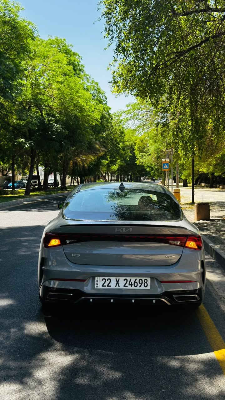 السلام عليكم
كي فايف للبيع 
موديل 2024
جيتي لاين 
الحادث قطعتين بدون دواخل الصور داخل المنشور بدون (ايرباك)⭕️
رقم اربيل السياره دخول جديد سنويه جديده
مكان السياره بغداد كراده داخل 
السعر 175 وبيه مجال قليل 
للاستفسار ***********
