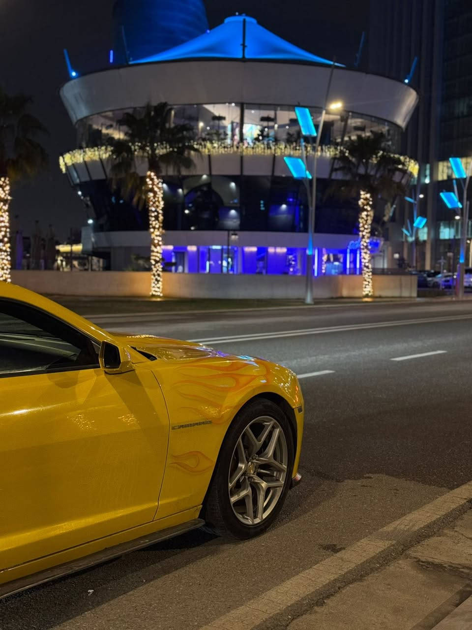 للبيع كمارو 2SS 1/1
موديل 2012 فتحة داتا شو كشنات كهرباء 
كيجات دشبول وباقي المواصفات كلها
حادثها جاملغ خلفي بجم كبس قطعة وحدة  صبغ فقط  
عليها اضافات حلوة من شوتة JLT هدرز كوكس اصلي كزوز بورلا اتاك 
والسيارة جديدةة ماشية 107 حقيقي
تخم تاير جديد بلكات نوزلات 
سنوية بأسمي تحويل ثاني يوم هزة جديدة ورقم جديد 
سعرها 112 وبيها مجال . بسيط
مكانها الدورة 
***********
