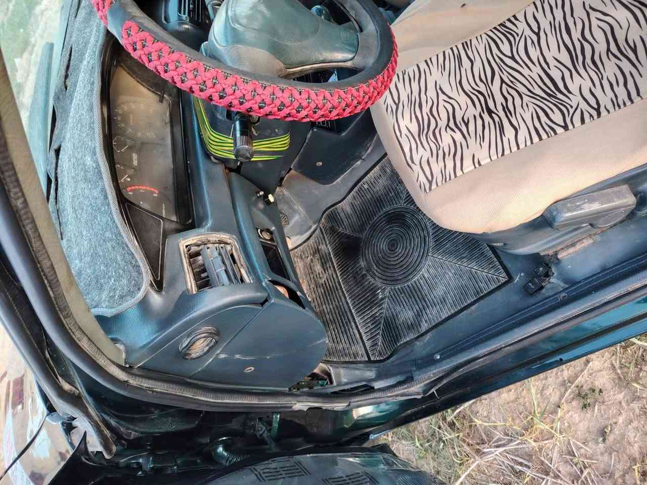 السلام عليكم كيه سفيه البيع كفاله عامه كير عادي رقم واسط نكلزي مصبوغ حزام سنويه مشروع وطني محرك مفتوح موديل ٩٣السعر31وبيه مجال مكاني بابل الشوملي ***********
