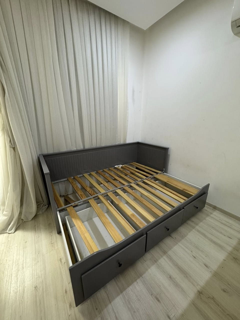 سیسەمئکی ئیکیا تورکی  گەورەو بجوک ئەکرئ بۆ دوونەفەر بەکار یەت زۆر پاکوو خاوینە  دۆشەکی لەگەل نیە بۆفرۆشتن سلیمانی
*********** viber wats app
