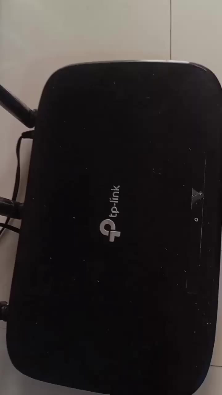 راوتر بسعر 10 مكاني الشعب استخدام قليل جدا


**إذا كنت صاحب هذا الإعلان وتريد حذفه لأي سبب، رجاءا أرسل رسالة إلى الدعم الفني**