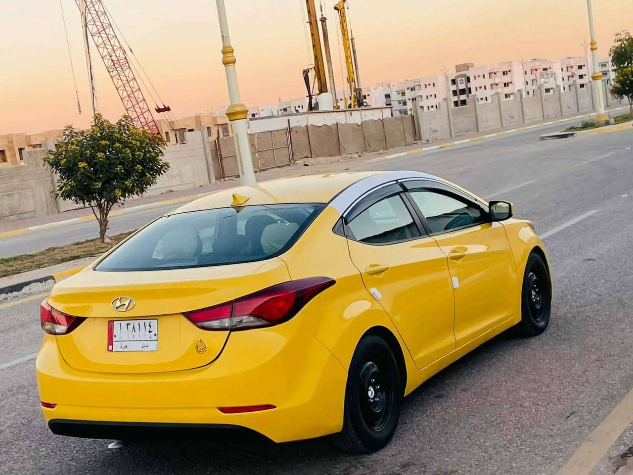 سلام عليكم البيع هونداي إلنترا موديل 2015 وارد امريكي حادث جاملغ أمامي فقط بدون دواخل ولباقي مكفولة كفالة عامة اليبل وآحد سيارة جديدة وجاهزة من كلشي تبريد ثلج حدادية تخم تاير كير ومكينة 1800 مكفولات سنوية الغاية 2028 هيه غرامات مصفره سيارة أحله من صور السعر 117 الأستفسار علا *********** مكان سيارة كربلاء كربلاء, العراق
