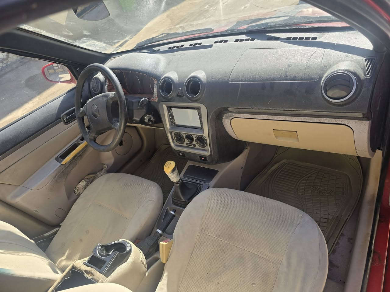 سي كي مديل 2012سياره كلش حلوه مابيها ضربه بدي شوف العين سياره شغاله وحلوه تحويل مباشر 
سعرها 17ورقه 
مكاني ابو الخصيب 
***********
