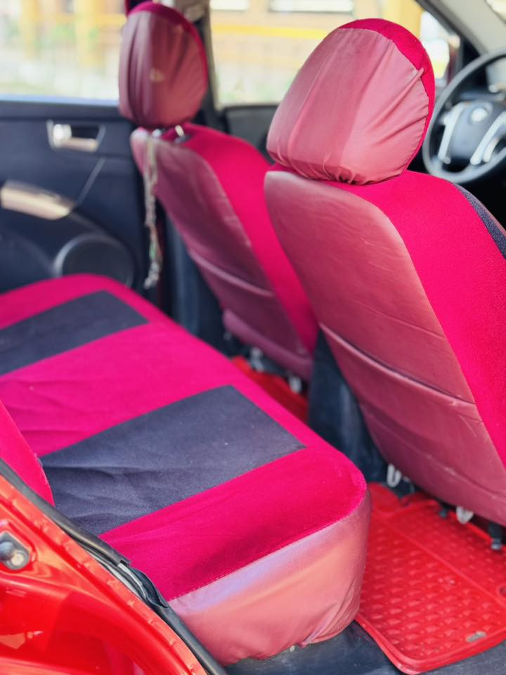 السلام عليكم ورحمة الله وبركاته للبيع كيا سبورتج موديل 2009 خليجي مكينه 2000 رقم بغداد دولي سياره بيه قطعتين صبغ فقط جاهزه مكينه كير حداديه تخم تاير مابيه نقص سياره مال جناي وحلوه السعر103 وبيه مجال مكان سياره كربلاء اي استفسار ***********
