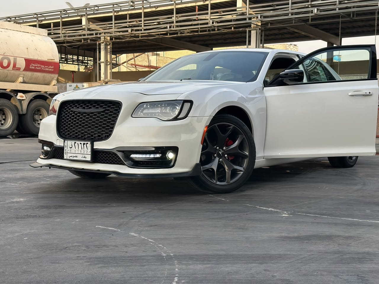 سلام عليكم اوبامه 19 اصل بسمي حادث جاملغ وبنيد بدون دواخل الغد اليمن بي كد اصبعين تعمير السياره إس بدون فتحه شفتات ستيرن صور السونار موجوده بل منشور الباب الخلفي بيه بارد السعر 220 وبيه مجال للشراي ***********
