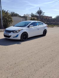 النترا ٢٠١٦ • ابيض صدفي • تقشير