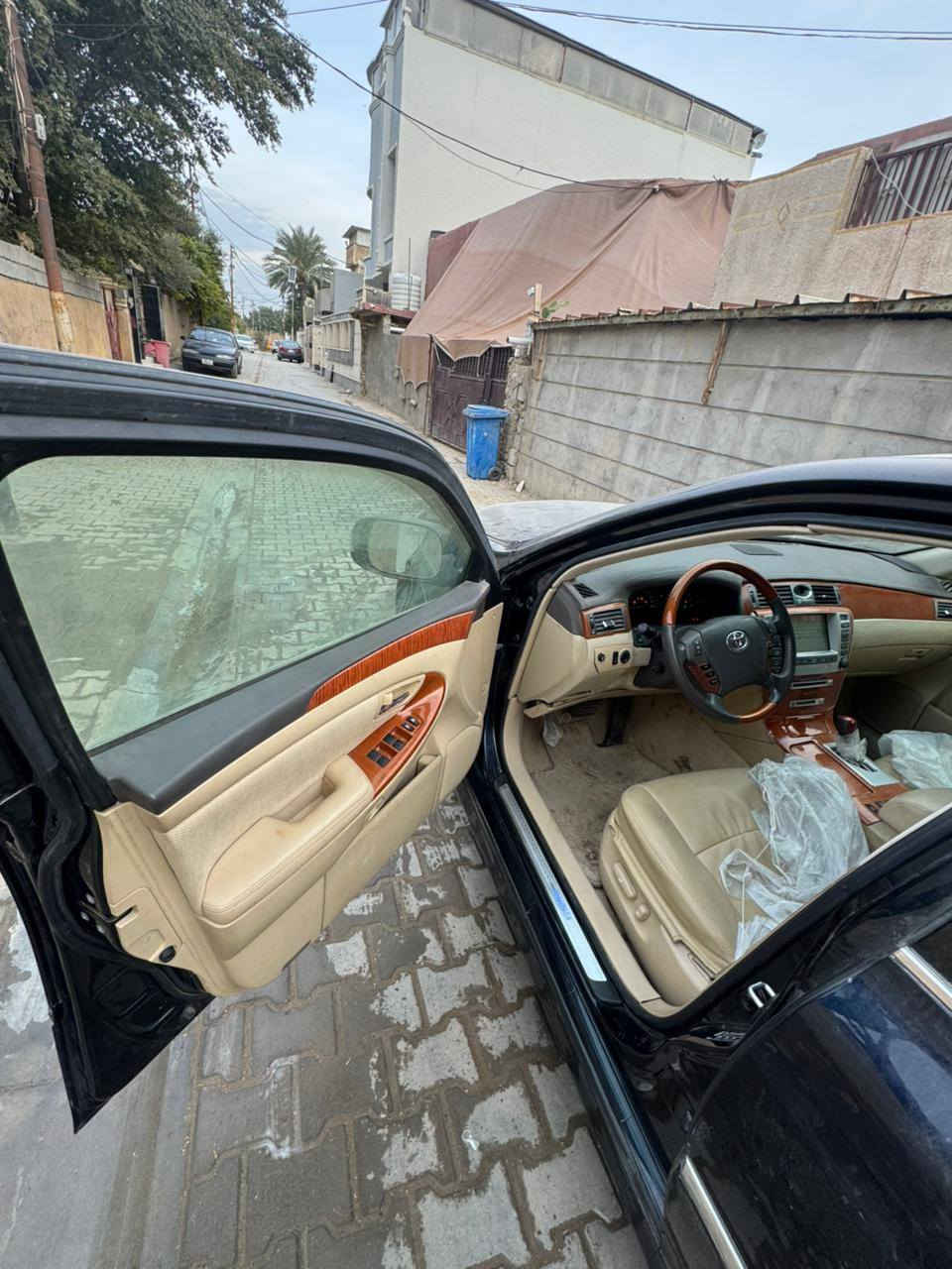 سلام عليكم كراون ماجسته 2004 كفاله عامه جديده معنى الكلام 
ماشيه 80 الف دخول حاويه سعر 105$ بيهه حز تترقم اصولي لاستفسار ***********
