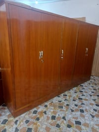 متوفر غرفه خمسه باب مستخدمه نضيفه جاهزه صبغ وتلميع ويدات سويجات كله جد...
