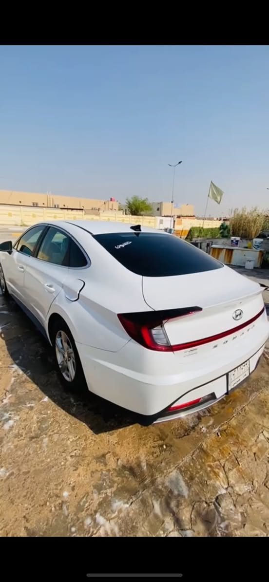 سلام عليكم سوناته 2021رقم بغداد. وكاله ثاني وراد امريكي كفاله من ضربه وصبغ  سياره غرق بس ولباقي كفاله مكان بصره حيانيه160وبيه مجال وهاذ رقمي***********
