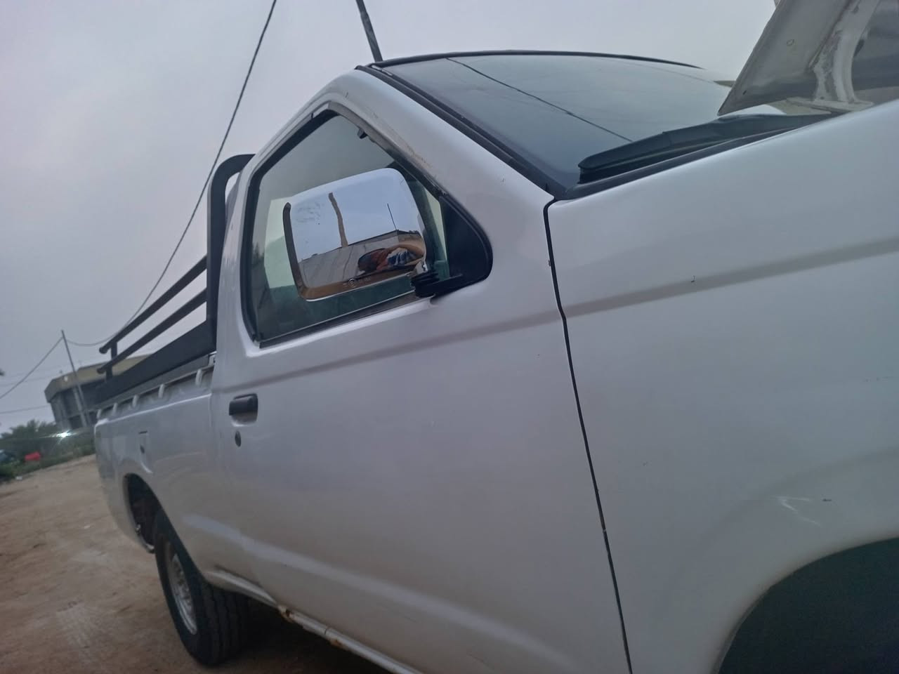 سلام عليكم بيكم نيسان موديل 2002 مكفوله كير محرك كله جديد مصبوغه عام جماليه سعر٦٠ وبيه مجال مكان كربلاء ***********
