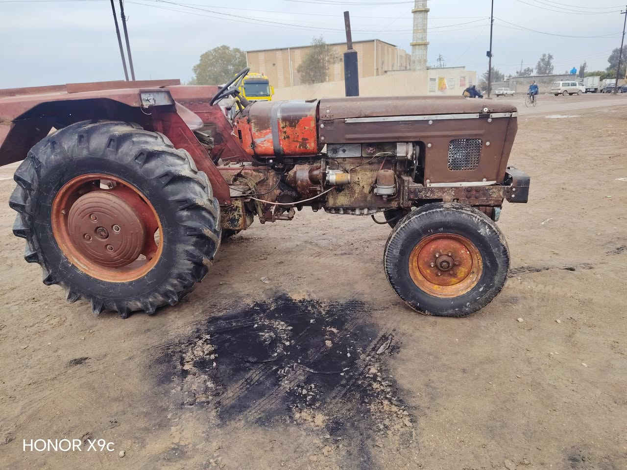 عنتر للبيع موديل 81تحويل سنويه صاقطه من 2018 مكان ديالى قرية الحديد إستفسار عل رقم ***********
